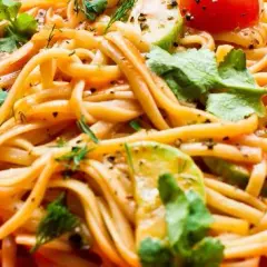Szybkie i zdrowe spaghetti z awokado – prosty przepis na obiad
