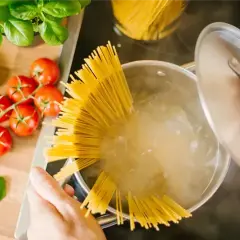 Jak długo gotować makaron, aby uzyskać idealną konsystencję al dente?