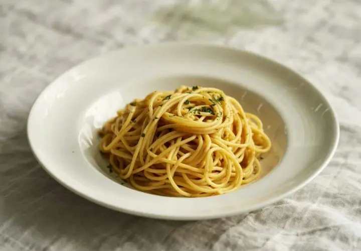 Lekkostrawne spaghetti: zdrowy przepis dla wrażliwego żołądka