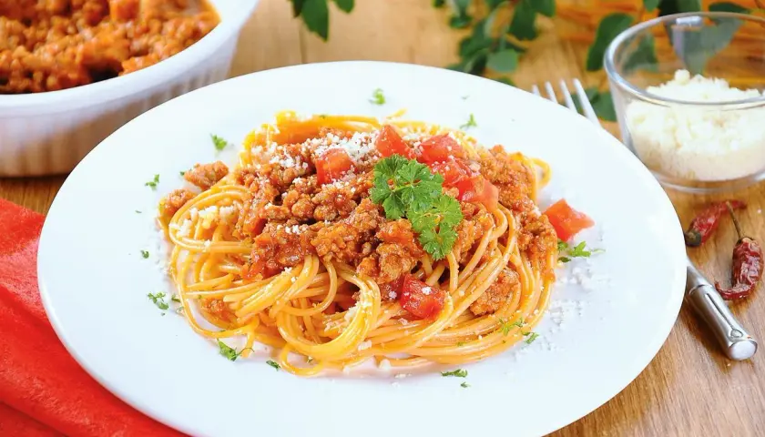 Jak naprawić spaghetti bolognese i uczynić je pysznym daniem
