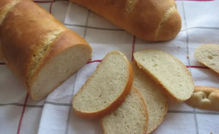 Chleb pszenny na zakwasie - Jak upiec idealny bochenek w domu?
