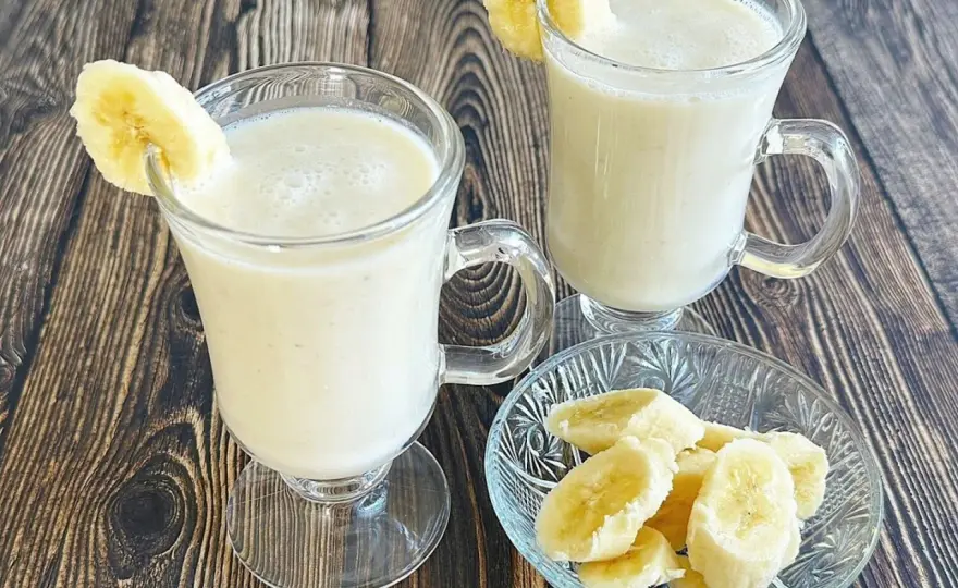 Jak przygotować zdrowy koktajl bananowy z płatkami owsianymi w 10 minut