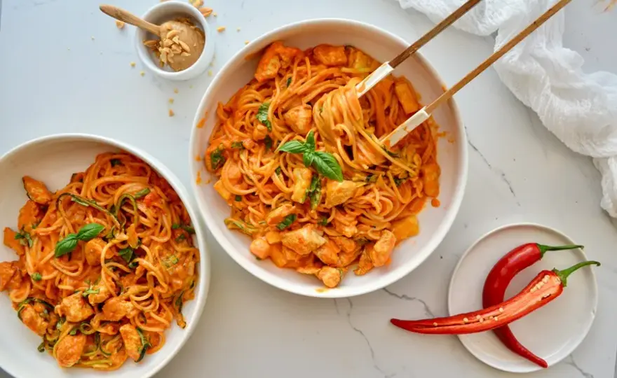 Fit spaghetti: zdrowe i niskokaloryczne przepisy na smaczne dania