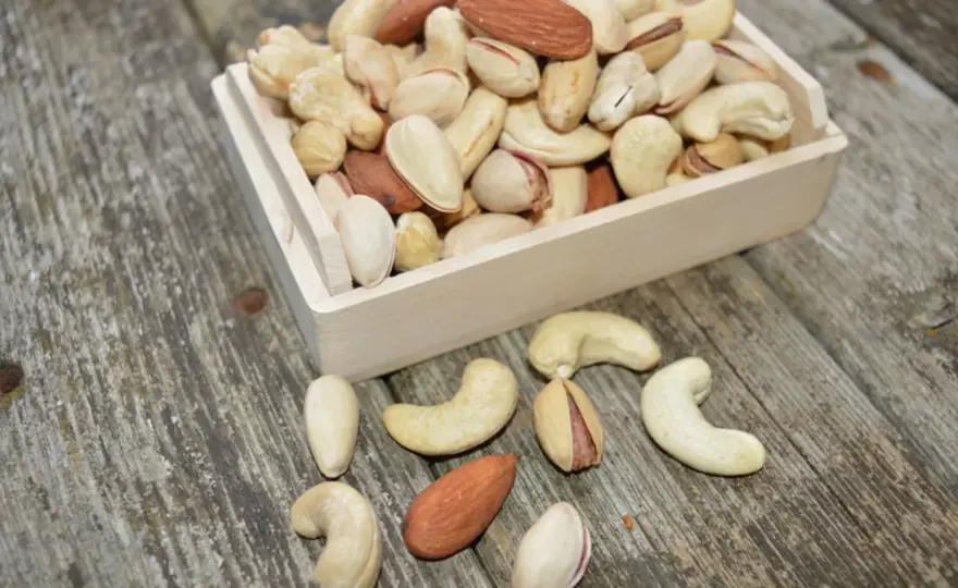 Pistacje kcal - ile kalorii mają naprawdę? Sprawdź porcje i skład
