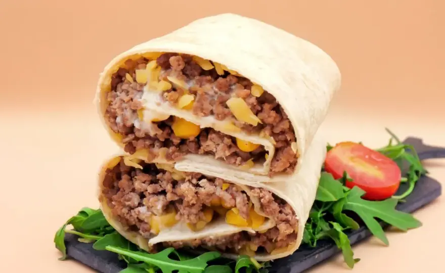 Tortilla z mięsem mielonym i serem - Jak zrobić wrap, który nie pęka?