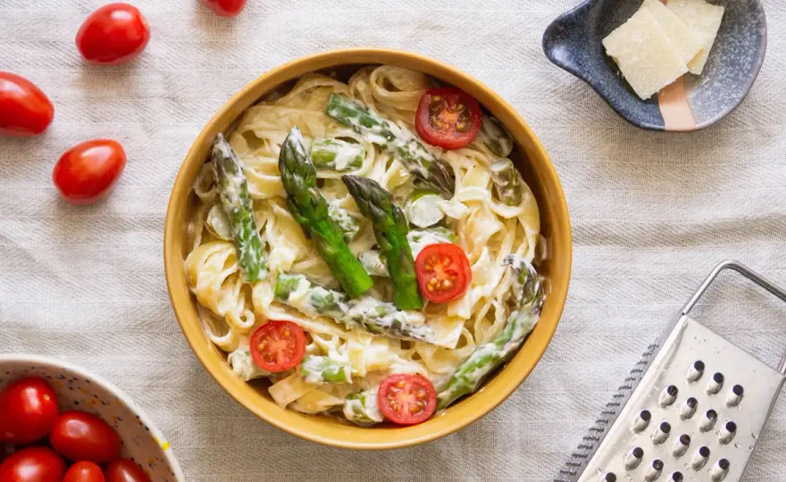 Szybkie spaghetti ze szparagami – pyszny przepis na łatwe danie