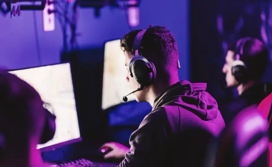 Esport i zakłady – dlaczego to połączenie rośnie w siłę