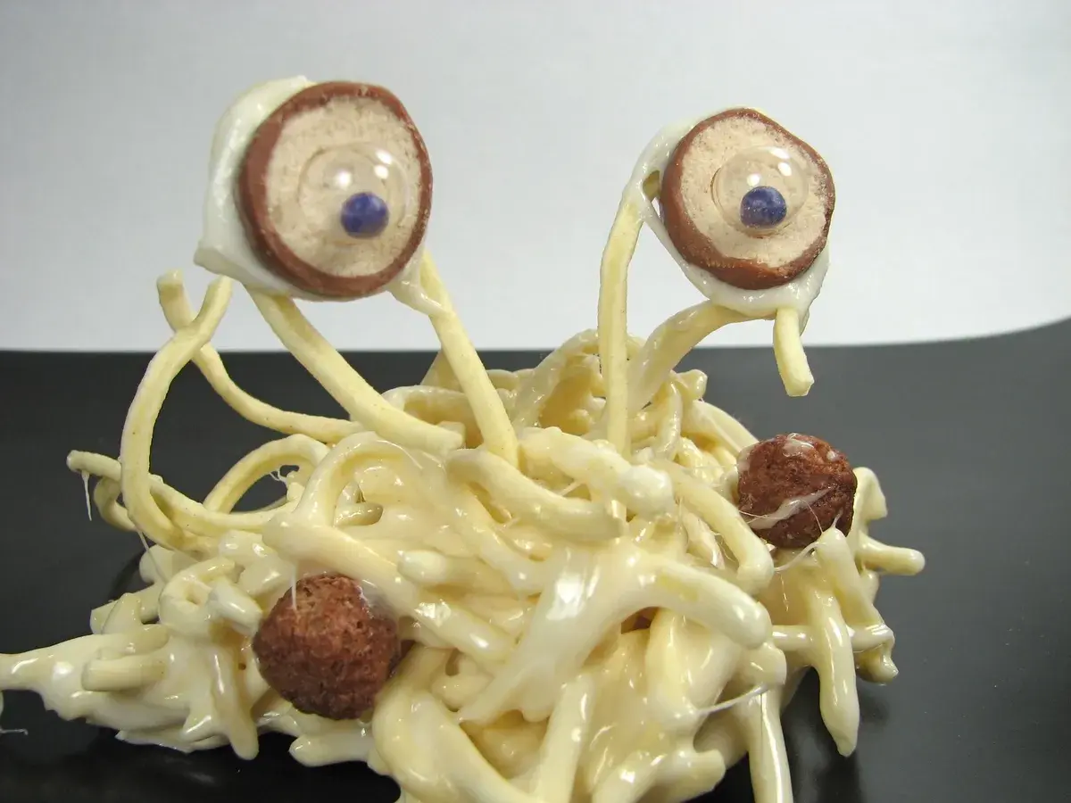 Religia latającego potwora spaghetti: historia, wierzenia i kontrowersje