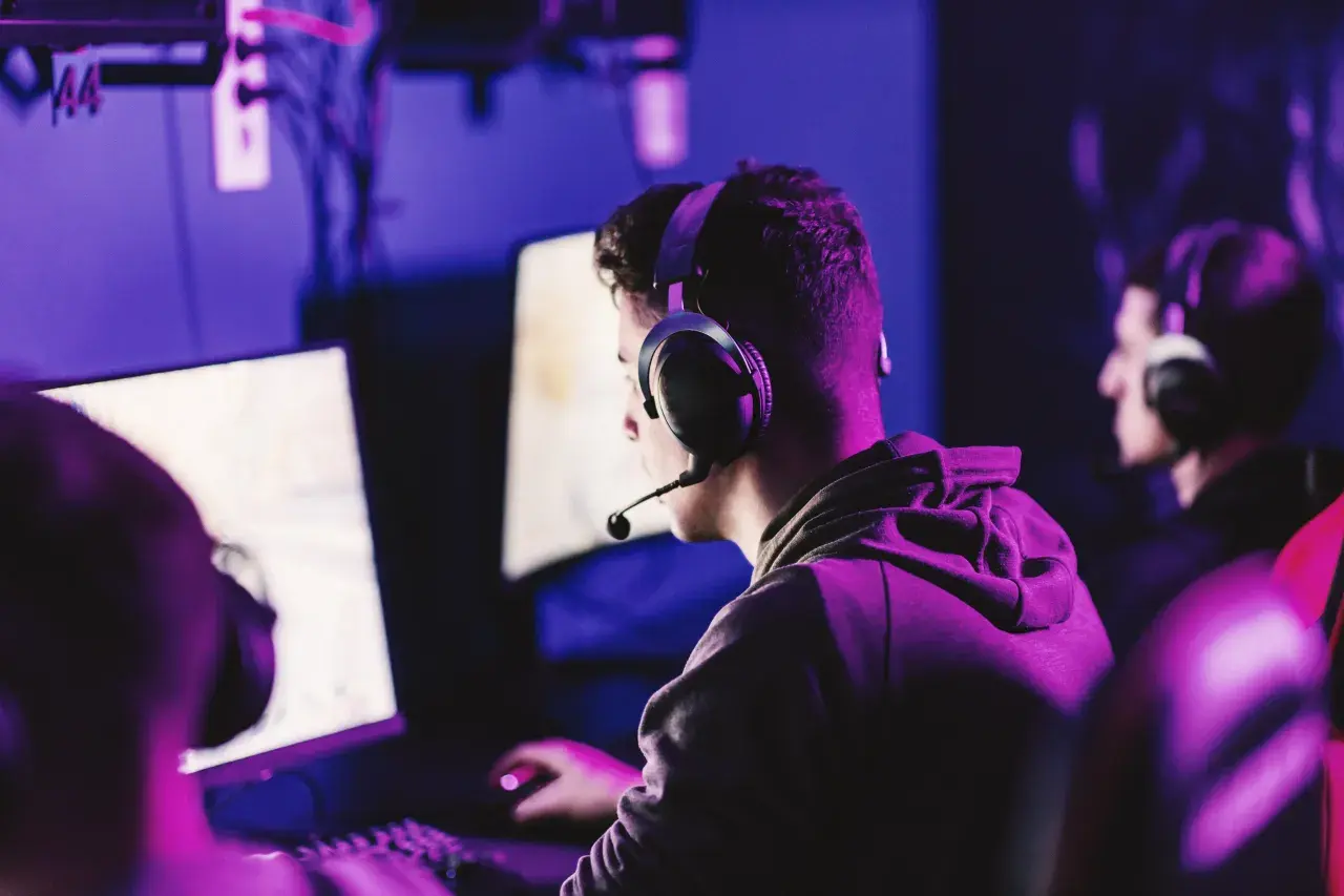 Esport i zakłady – dlaczego to połączenie rośnie w siłę