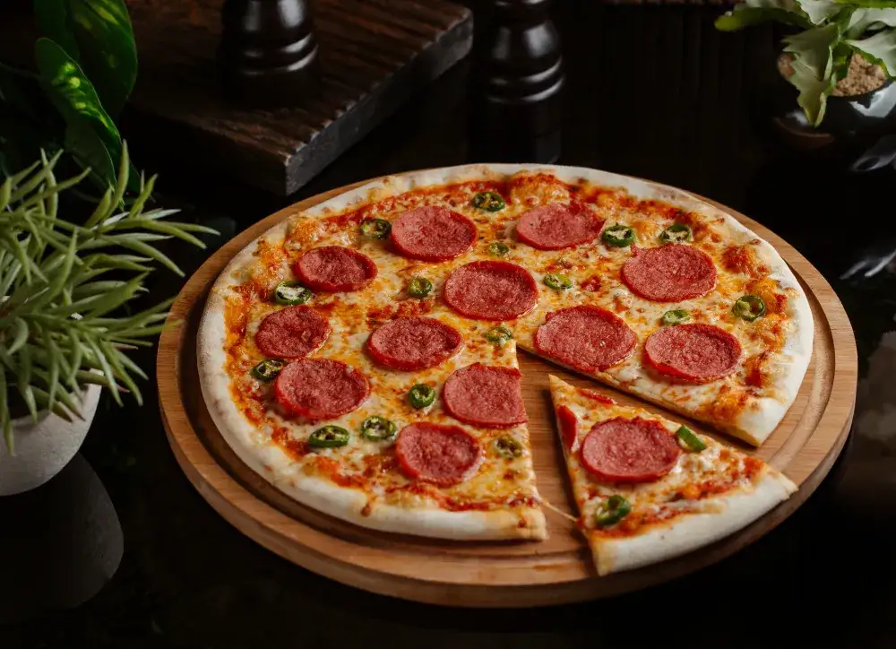 Zdjęcie Z czym pizza domowa? Odkryj najlepsze dodatki i smaki