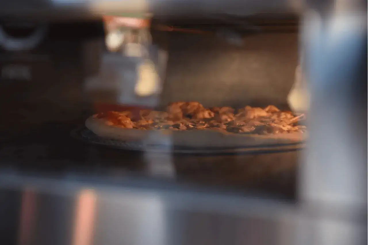 Zdjęcie Pizza w jakiej temperaturze? Odkryj sekrety idealnego wypieku