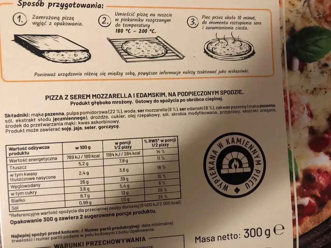 Jak długo piec pizzę Giuseppe? Około 10 minut w 180-200°C, aż ser się roztopi i ciasto zarumieni.